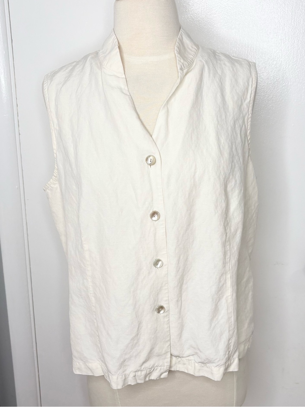 90s Vintage Talbots Cream Silk Linen Button Vest Top Sleeveless Blouse